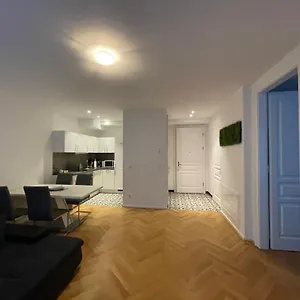  Apartamento 1st La Opera Suites Austria